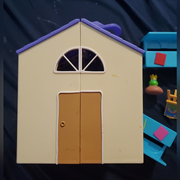 : Huge 33pc Lot of peppa pig toys grocery pizza store car figures school house - Picture 15 of 16